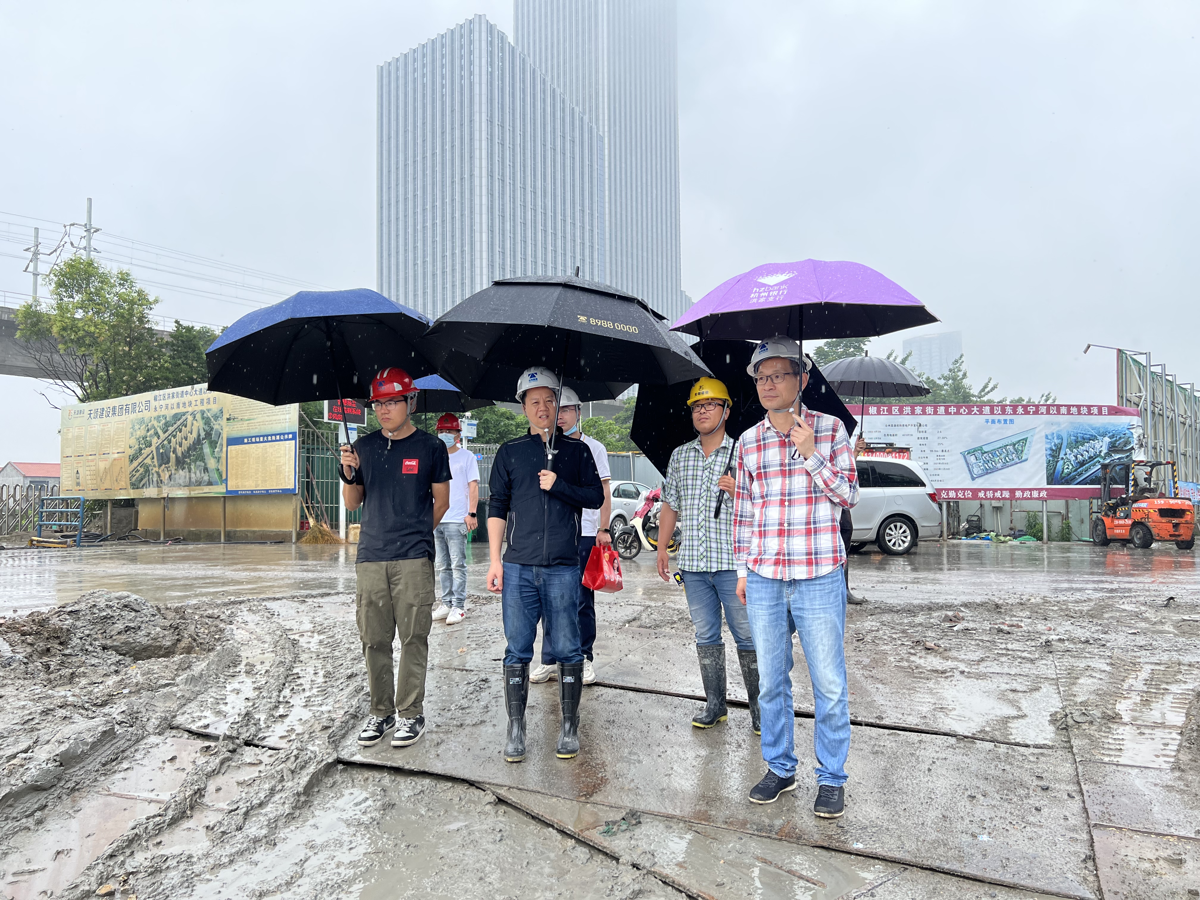 1654589065915069.jpg 1ef6f6bd69301e97ab063c4a88c038e.jpg