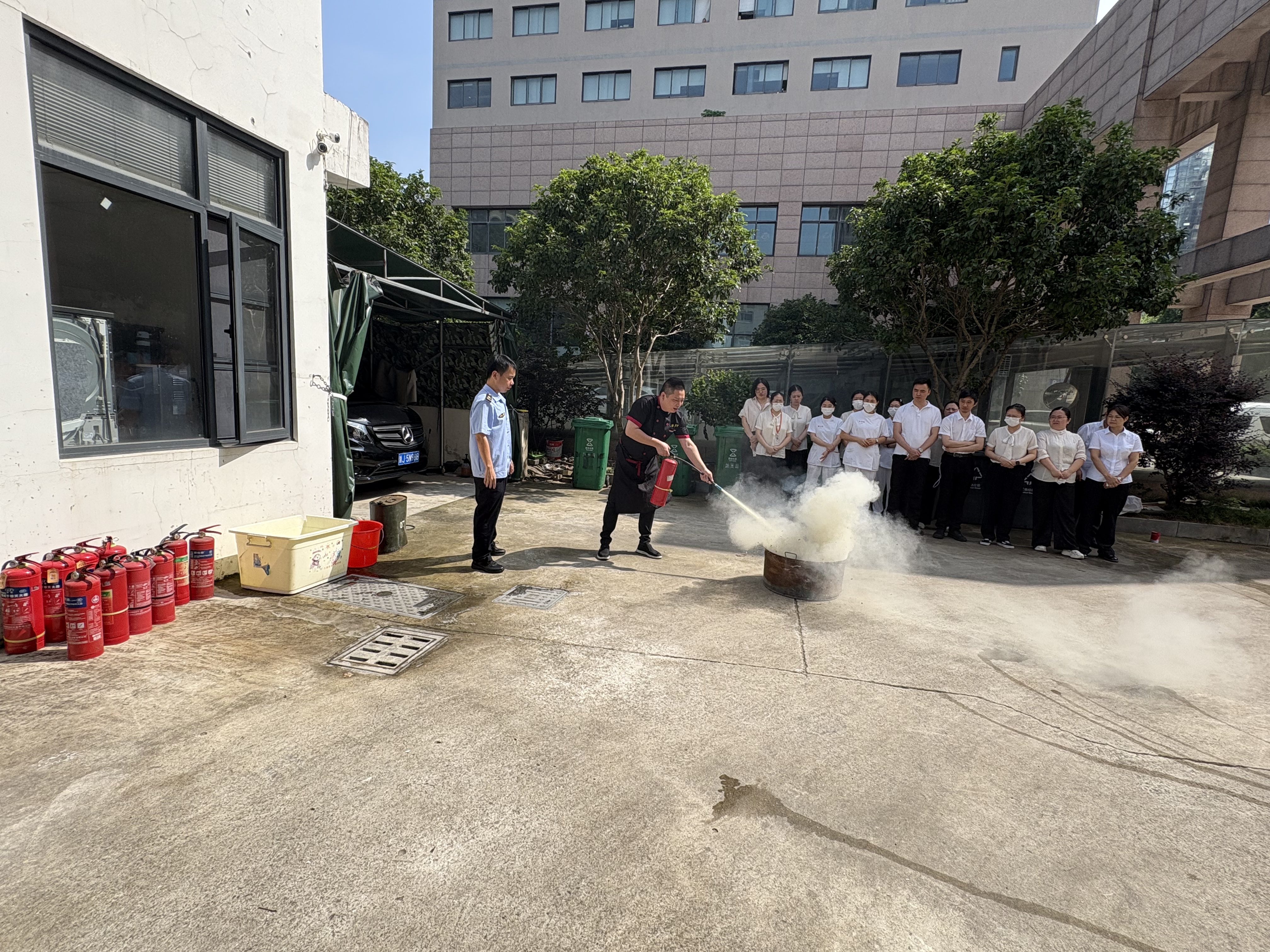 1750838608235129.jpg 6fad6f909bbf13d81599b80799a6077.jpg